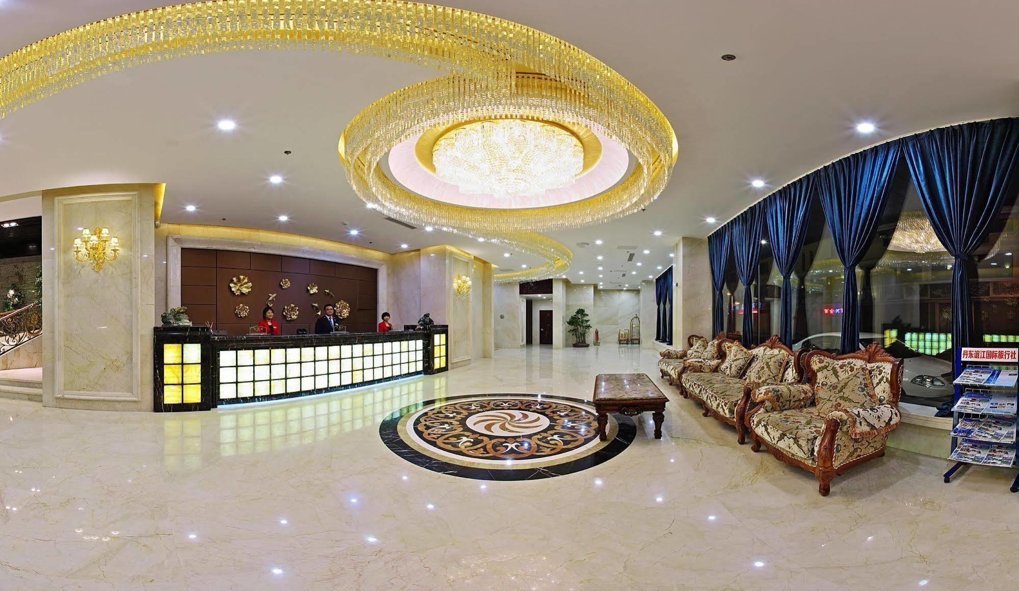 International Hotel Dandong Eksteriør billede